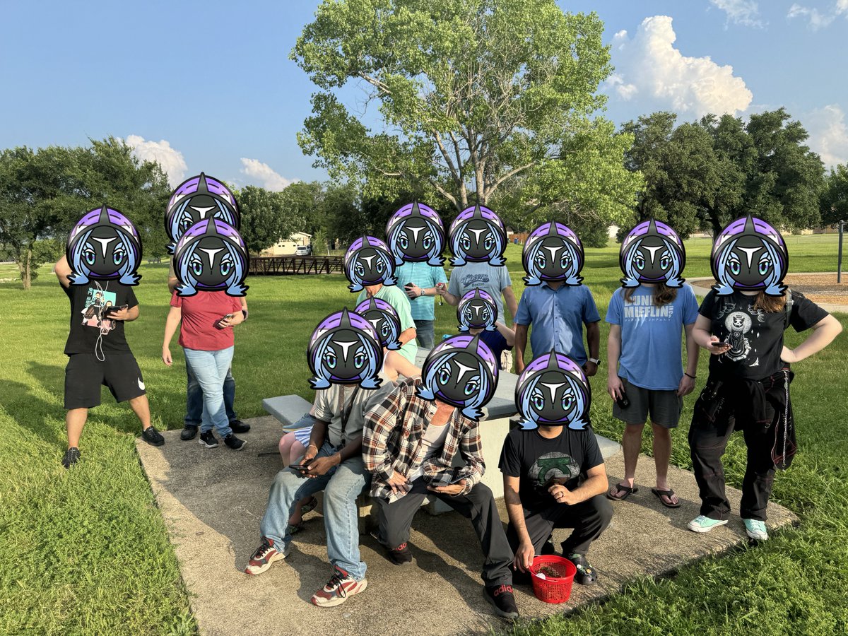 ATPTPodcast's tweet image. #CarrolltonTX had a great turnout for Tapu Fini Raid Hour. If you live near the #DFW area, feel free to come on out and raid with a good Pokemon GO community.

Until next time!

#MyPKMNStory