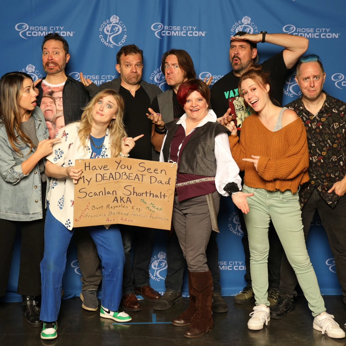 Got me some #PocketBeacon. Happy to support the <a href="/CriticalRole/">Critical Role</a> team for a full year. Gimme that Beacon-y goodness!