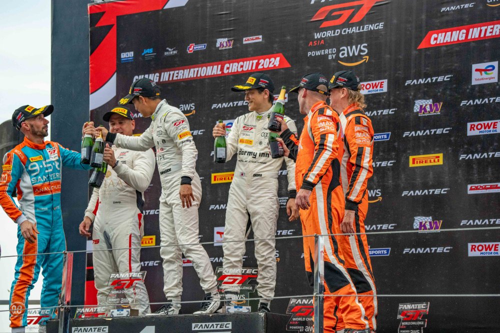 ＼国内チームが大活躍！🇯🇵🏆／

TEAM 5ZIGEN 500号車のGT-R NISMOと
The Spirit of FFF Racing 19号車のAudi R8が
チャン戦でそれぞれクラス優勝を獲得！👏🇹🇭

#GTWorldChAsia | #FanatecGT