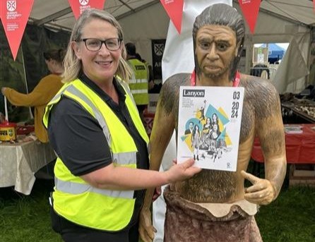 Even cavemen enjoy catching up with their old alma mater! If you're at the Balmoral Show today, come over and say hi at the Community #Archaeology (CAPNI) stand. #LoveQUB #BalmoralShow2024 #CommunityArchaeology