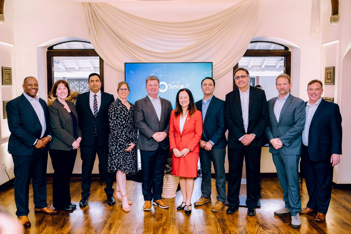 syscolabssl's tweet image. Celebrating collaboration and 10 years of Sysco in Sri Lanka! We recently marked this milestone with an event attended by esteemed guests including the US Ambassador to Sri Lanka, Her Excellency, Julie Chung @USAmbSL. Here's to a decade of excellence and many more ahead!