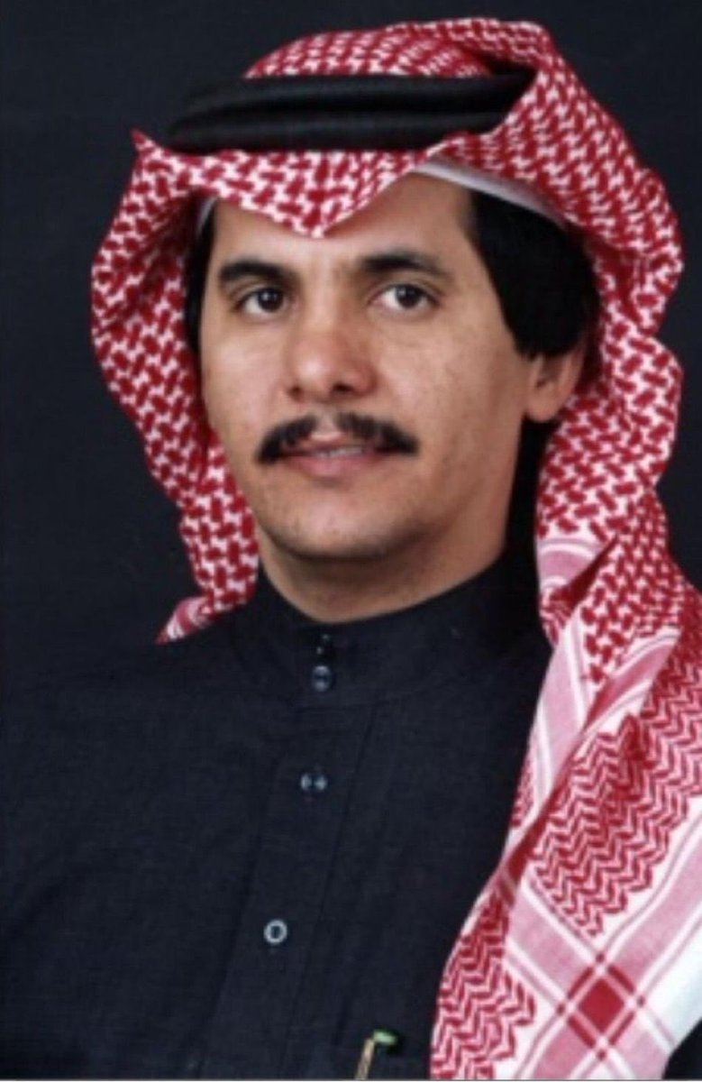 sh_mom3's tweet photo. الجدير بالذكر إن والد معالي الأستاذة / الشيهانة بنت صالح بن عبدالله العزاز 

هو صالح العزاز ذاع صيته بعد التقاطه لمتظاهرات سعوديات عام 1990 كن يطالبن بالسماح بقيادة المرأة للسيارة في المملكة قبل عقود من السماح بها.

وراء قصة نجاحها و وصولها أب داعم للمرأة في زمن كانو يكفنونها ، https://t.co/CImxznPozY