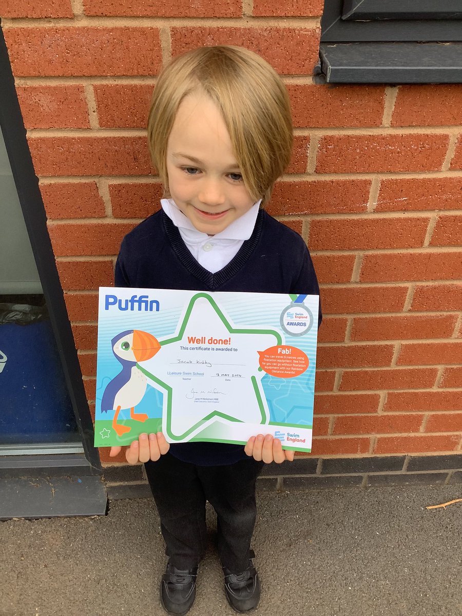 Jacob in Cherry Tree has won an award for swimming 5m in swimming! Well done Jacob!🏊‍♂️💧🧜‍♂️