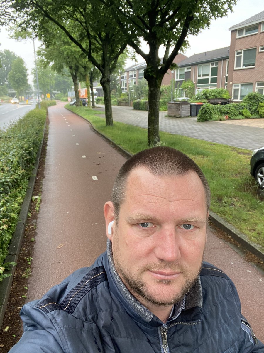 De #fietsnaarjewerkdag! Tussen de buien door was het droog. Steeds vaker pak ik de fiets. In 15 minuten van thuis naar werk als vervanging van een minimaal 20 minuten durende autorit.