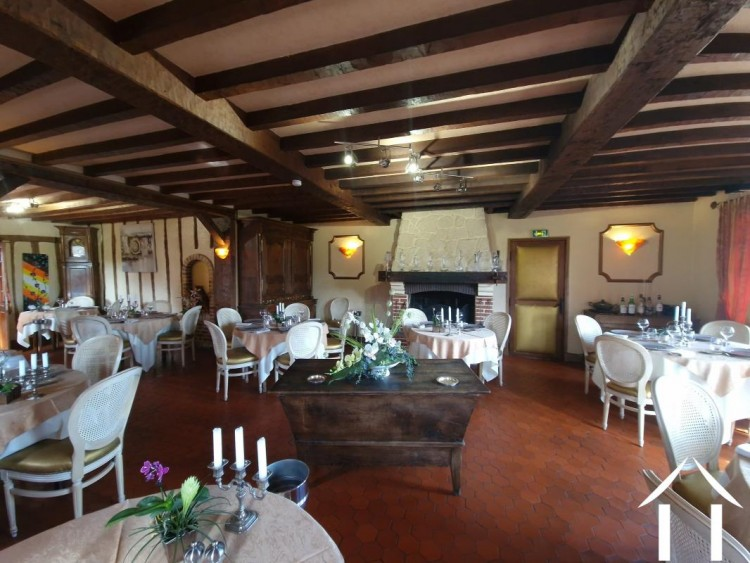 FrenchEntrée tweet media