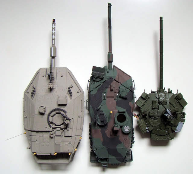 An interesting comparison I found between the turret sizes of a Merkava 4, Leopard, and a T-90. The Merkava is a big boy!