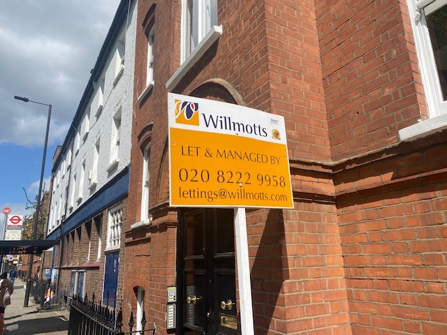 7 Tips For Buy-To-Let In Hammersmith
Considering investing in buy-to-let?
willmotts.com/.../7-top-tips…...
#willmotts #estateagents #propertymanagement #buildingsurveyor #buildingconsultants #willmotts1856 #landlords #lettings #landlordadvice #hammersmith #propertymarket #BTL #Buytolet