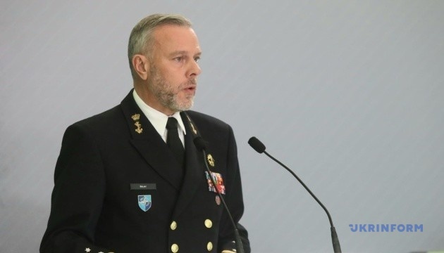 Ціною будь-якої затримки західної допомоги для України є втрачені життя - адмірал Бауер ift.tt/v4FaZVE
