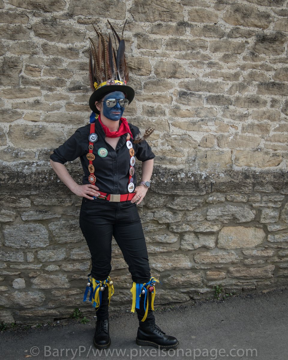 Pottered about <a href="/BoADayofDance/">@boagreenmanfest</a> on Saturday, this is a dancer with <a href="/HookEagleMorris/">Hook Eagle Morris</a> enjoying the sunshine. They are Hampshire's Oldest Mixed Border Morris Team...