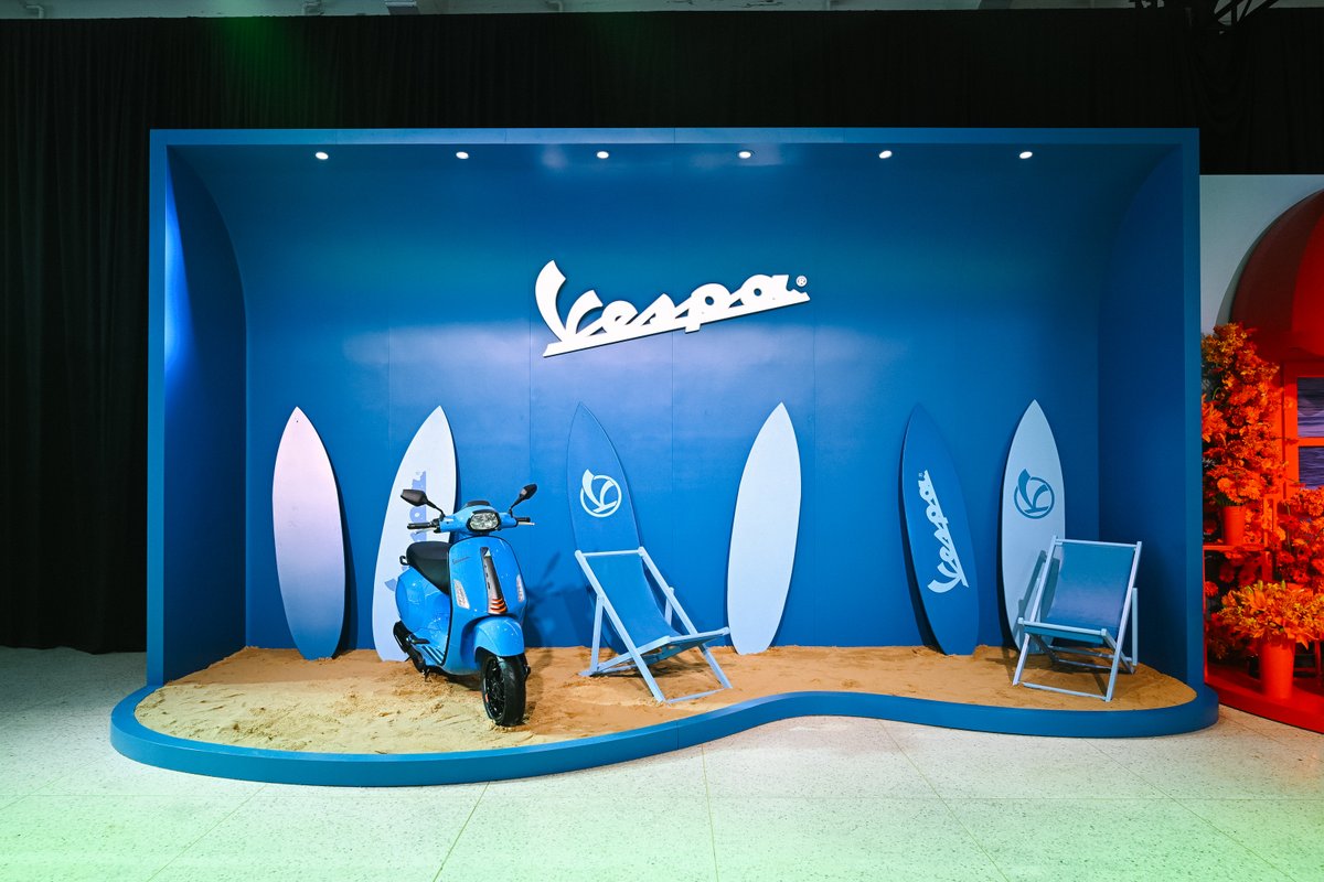 Piaggio_Group's tweet image. #Vespa wins over #China’s heart: the new #VespaPrimavera and #VespaSprint made their début on the Chinese market with a great event held in #Shanghai 🛵More on piaggiogroup.com/en/archive/pre…
#PiaggioGroup @Vespa_Official