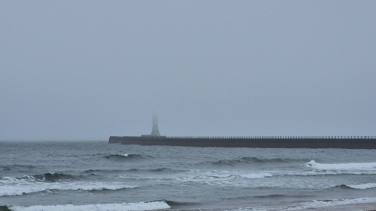 It's a murky old morning on the Roker Riviera. Sea fret, mizzle and rain all doing battle today.