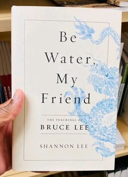 💧 8 lessons from Shannon Lee's 'Be Water, My Friend' 💧#BeWater #Flexibility #OpenMind #Adaptability #InnerStrength #Resilience #EmbraceChange #Flow #Mindfulness #Clarity #PresentMoment #LiveNow #Balance #Compassion