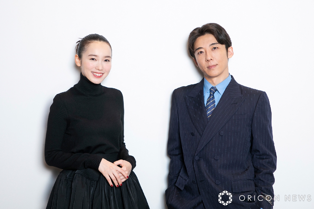 高橋一生＆飯豊まりえ、結婚発表💐 💍コメント oricon.co.jp/news/2327351/f… ドラマ「岸辺露伴は動かない」シリーズで共演し、交際1年を経て結婚。先日も最新作が放送されたばかりで「岸辺露伴婚」「ジョジョ婚」「露伴先生と泉くん」がトレンド入り。