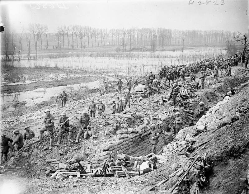 #OnThisDay in 1917: The Battle of Arras, a British & Canadian offensive on the Western Front during WWI, ended. There were big gains on the first day, followed by stalemate. The battle cost nearly 160,000 British and about 125,000 German casualties.