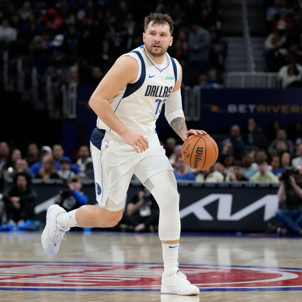 The Mavericks win a pivotal Game 5. Luka Doncic puts up his second Triple Double of the series. Dallas are one win away from a Western Conference Finals appearance. #NBAPlayoffs #MFFL