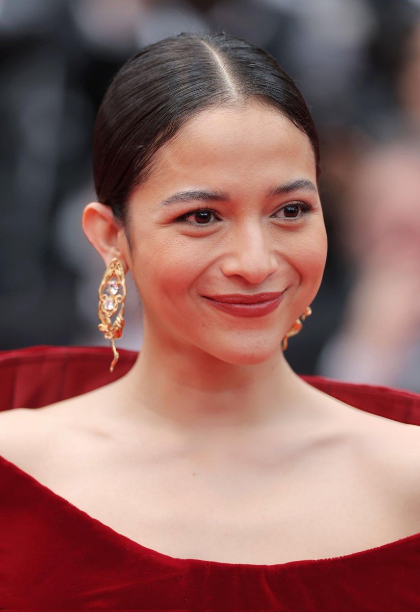 MAHIJA is humbled to be collaborating with Indonesian couturier Stellarissa, in adoring critically acclaimed Indonesian actor Putri Marino ('Posesif,' 'Gadis Kretek') with our bespoke jewelry on her Cannes Film Festival 2024 #Cannes2024 attendance.
