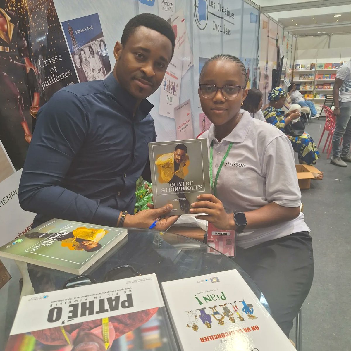 TontineLitt's tweet photo. Quelques images du #SILA (Salon International du Livre d'Abidjan) et du stand #TraitDunion de @MerianYavo. Les livres de Ciss St Moise et d'Abdoulh COULIBALY sont également disponibles au Cameroun 🇨🇲.
commandez au +237699552342
#1Mois1Livre #TontineLiteraire #Team237 #Team225 https://t.co/xdOYFMDG2H