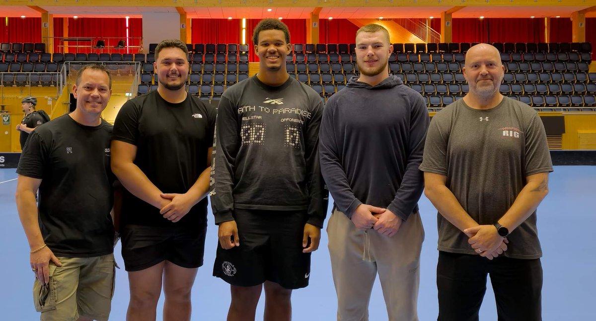 Love to see our alumni come back. <a href="/lindberg_linus1/">Linus Lindberg</a> from <a href="/Temple_FB/">Temple Football</a> , <a href="/LucasSimmons55/">Lucas Simmons</a> from <a href="/FSUFootball/">FSU Football</a> &amp; <a href="/TheodorMelin/">Theo Melin Öhrström</a> from <a href="/AggieFootball/">Texas A&M Football</a> 
<a href="/RigFootball/">RIG Football</a> is doing it the right way, a small HS in Sweden. Crazy, the 19 recruiting class, have 5 out 10 at college. 4 on D1 scholarship