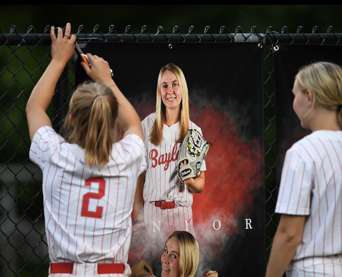 Always a great night when you got John, Dan, Gary and Walt in the house doing what they do for these student athletes #WeAreBaylor