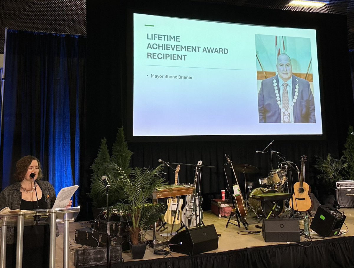 Congrats to @shanebrienenBCU Mayor of Houston and @voteBCUnited candidate in Nechako Lakes for being recognized for his service to the region tonight with a Life Time Achievement Award at the NCLGA event in Smithers. Well deserved as someone who has been standing up for the