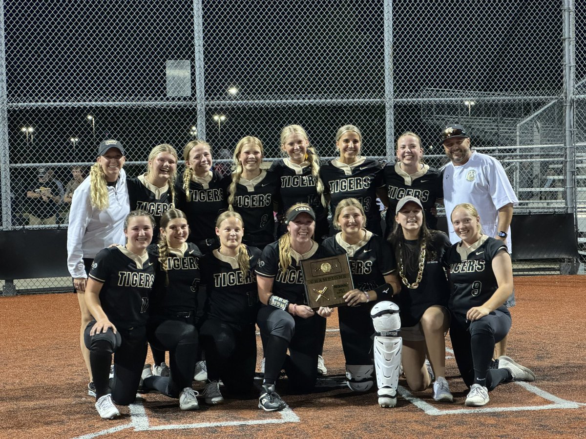 So so so incredibly proud of these girls! Jobs not finished… let’s bring it home. #statebound #regionalchamps @BVTigerSoftball @macnseitzkc