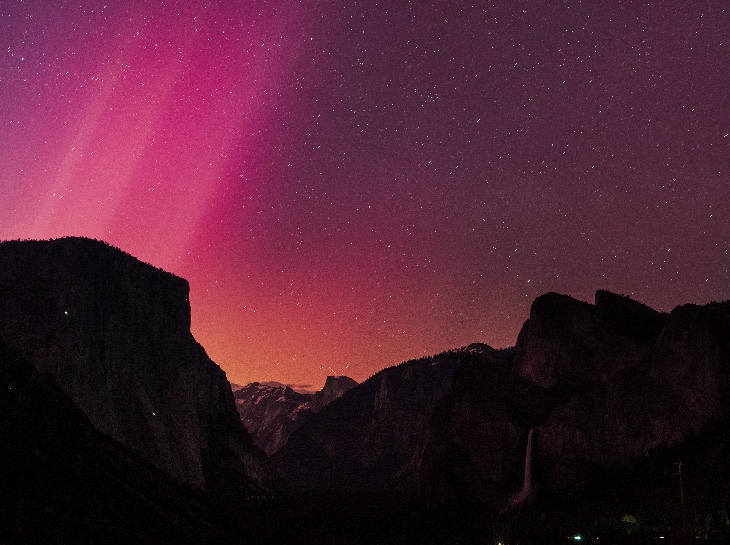 #Auroras Taken by Aaron Trujillo on May 10, 2024 #Yosemite National Park California.