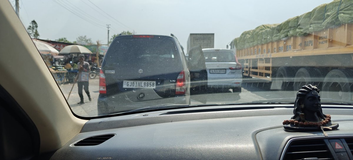 Cars with butterfly wing doors would be a hit in Saurashtra. Open up while driving to spit Mawa 😂