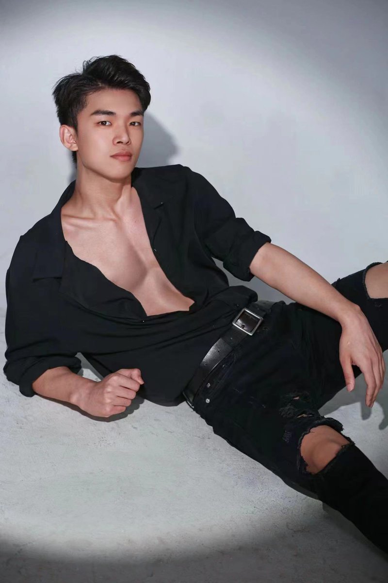 #长沙同志spa 
#长沙同志按摩 
#长沙彩虹 
#长沙mb
#长沙男模
#长沙男男