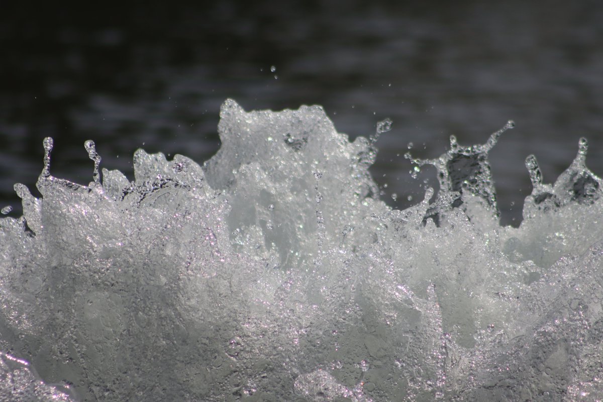 From one of the water features at the Park (2/2)

#AlbertPark #Water #WaterPhotography #Photography