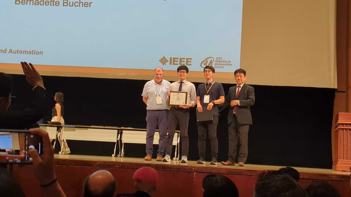 From Best Paper Award finalist to winner! Congratulations @naokiyokoyama0 on a well-deserved recognition! @gtcomputing @GTrobotics #icra2024