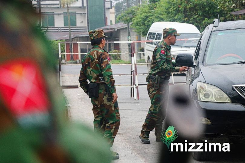 MizzimaNews's tweet photo. စစ်ကောင်စီနှင့် ဆက်မပူးပေါင်းရန် Non- CDM ဝန်ထမ်းများကို TNLA သတိပေး
#Mizzima
#TNLA
#ညီနောင်သုံးဖွဲ့
#Noncdm
website link >>> https://t.co/Pg6AUISUjc https://t.co/XDAthCZw8E