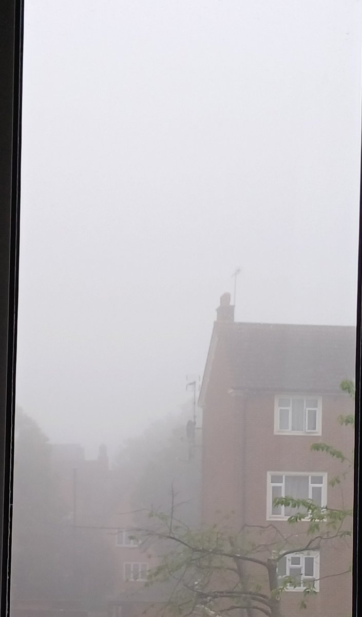 wow ita so foggy outside this is jist like