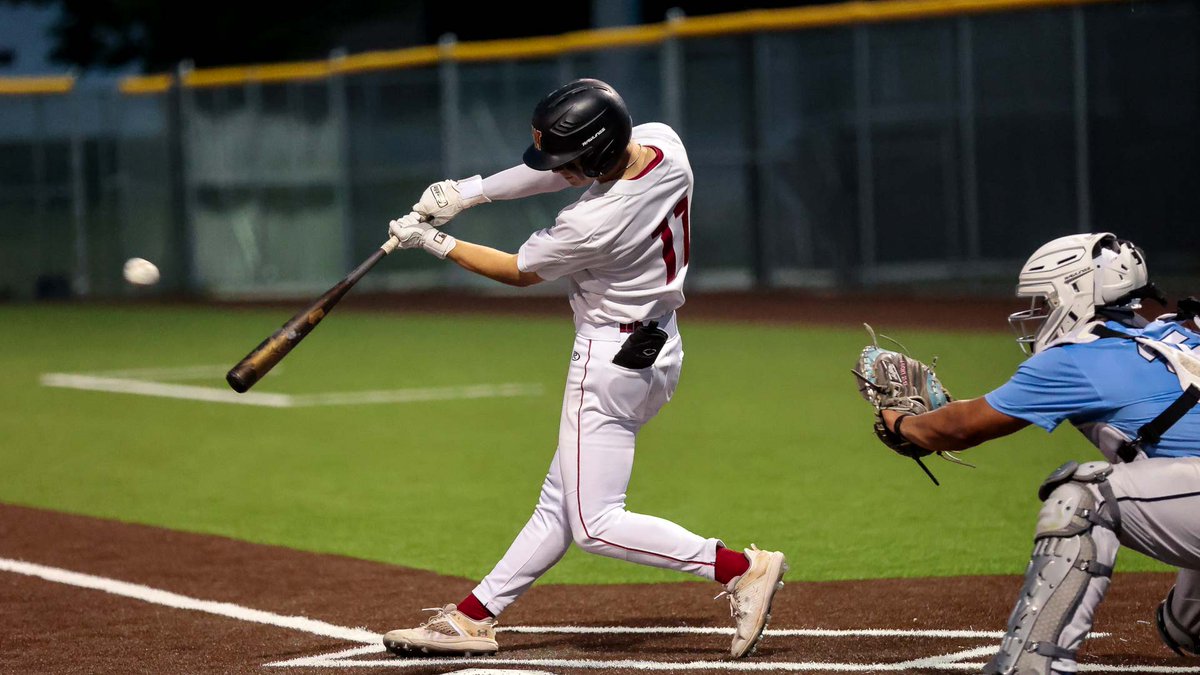 Mac Moore (@macmoore_kshsaa) on Twitter photo Blue Valley West defeats Mill Valley 8-0 in regional finals. Reigning back-to-back 6A champs will return to state for the 4th straight year.
Samuel Dew finishes the day with 6 RBI, including 4 during team's 5-0 win over Olathe North in regional semis.
#KSHSAACovered x <a href="/CapFed/">Capitol Federal</a> Blue Valley West defeats Mill Valley 8-0 in regional finals. Reigning back-to-back 6A champs will return to state for the 4th straight year.
Samuel Dew finishes the day with 6 RBI, including 4 during team's 5-0 win over Olathe North in regional semis.
#KSHSAACovered x <a href="/CapFed/">Capitol Federal</a>