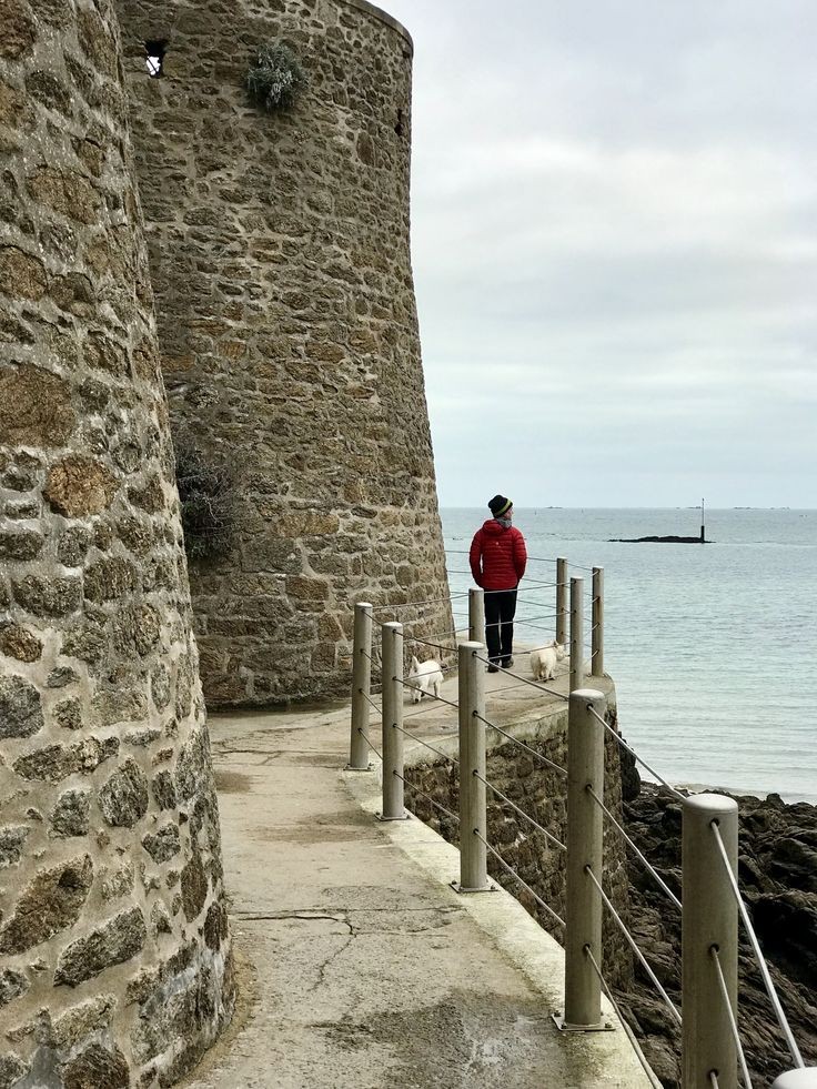 PROMENADE SUR LES REMPARTS DE BRETAGNE ♥️♥️♥️♥️♥️♥️♥️♥️♥️♥️♥️