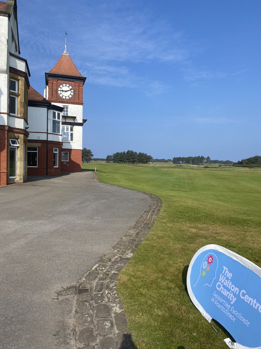 What a day for our @WaltonCentre charity Golf day at @FormbyGolfClub with @DFairclough12 ! Looking forward to welcoming all our teams!
