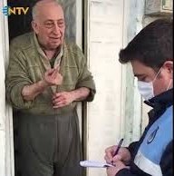 💬 (@berilpp) on Twitter photo Gülseren Hanım ilk Kazım'ın kızlarıyla terapiye başlıyoruz demişti. Rica etsem Suna'ya da oradan bir terapi alabilir miyiz? <a href="/gungerbob/">Mehmet Barış Günger</a> #YalıÇapkını #BerilPozam Gülseren Hanım ilk Kazım'ın kızlarıyla terapiye başlıyoruz demişti. Rica etsem Suna'ya da oradan bir terapi alabilir miyiz? <a href="/gungerbob/">Mehmet Barış Günger</a> #YalıÇapkını #BerilPozam