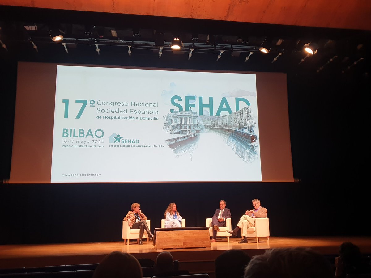 Comienza el 17° Congreso Nacional de <a href="/Sociedad_SEHAD/">Sociedad Española de Hospitalización a Domicilio</a> con la presencia del presidente <a href="/ManuelMiron5/">Manuel Mirón</a>, y el comité organizador de la Sociedad Vasca de HAD