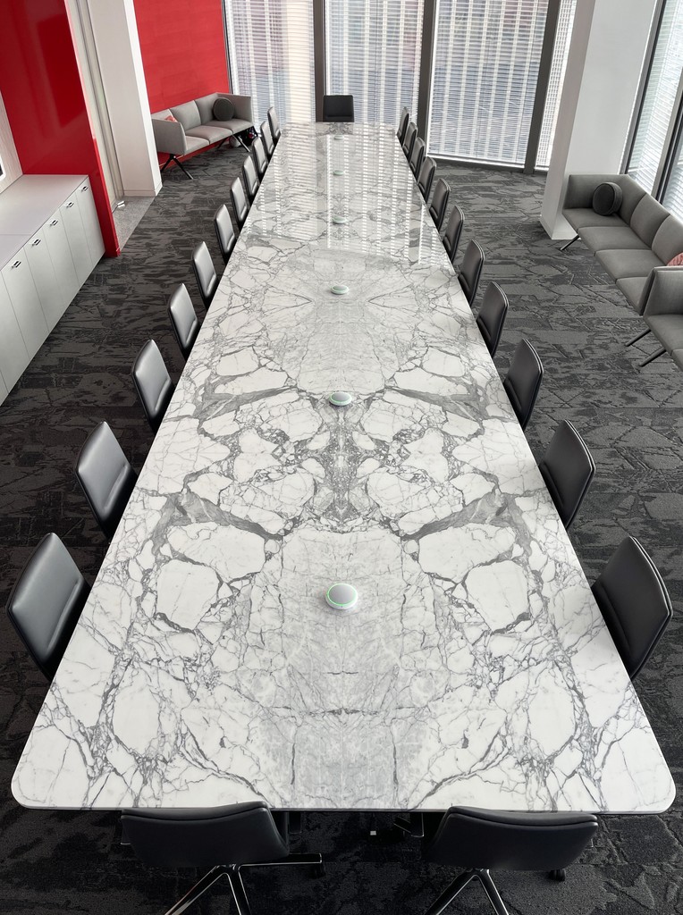 We made this incredible 24 seat boardroom table with book-matched Statuario Quartz marble. It is one of many striking tables we created for the new offices of a global law firm in London. 
⁠
Interior design: @alliancearchitecture
Furniture consultant: <a href="/day2_interiors/">Day2</a>
