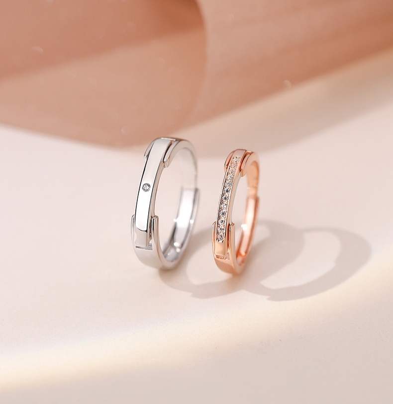 bella20020424's tweet image. Hidden Love Message Flip-Open Silver Matching Rings - Silver or Rose Gold

order now:
sterlingloves.com/products/hidde…

#sterlingsilverrings #couplerings #matchingrings #engagementringset #weddingringset