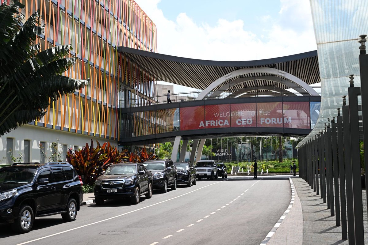 En direct de #Kigali ! 
🎥  Découvrez les coulisses du @africaceoforum : le plus grand événement annuel dédié au #SecteurPrivé en Afrique 🌍.

🔁 Suivez #ACF2024 et #OURACF2024 pour les mises à jour : wrld.bg/qctL50RHAKU