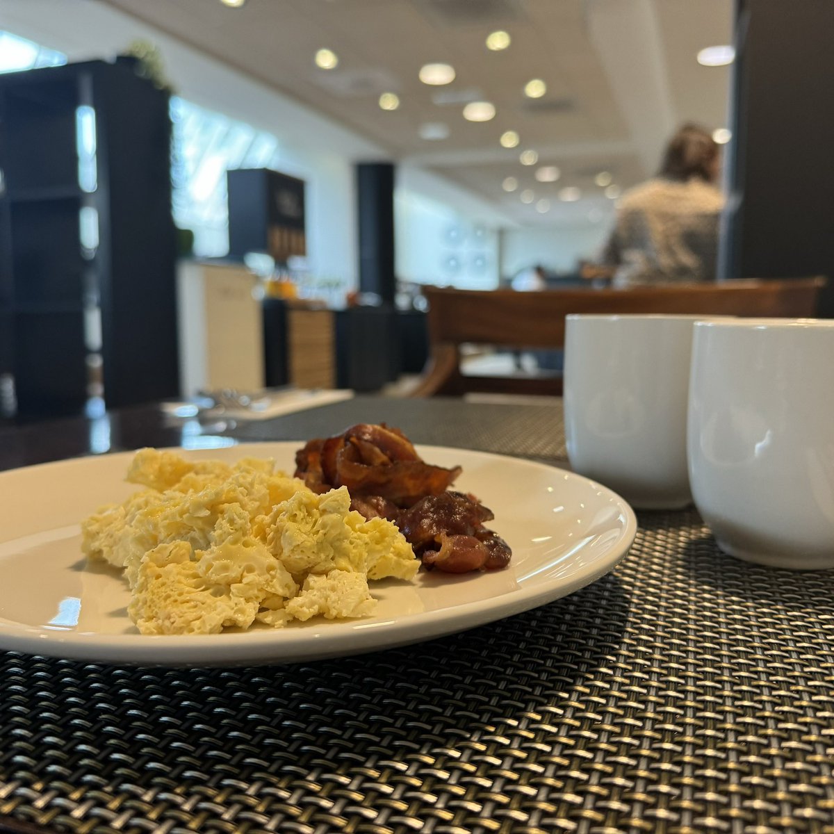#hotelontbijtje...

#myview #hotel #NHhotels #NHAmsterdamNoord #Amsterdam
. 
#food #foodporn #foodgasm #foodphotography #breakfast #breakfasttime #coffee #eggs #scrambledeggs #bacon