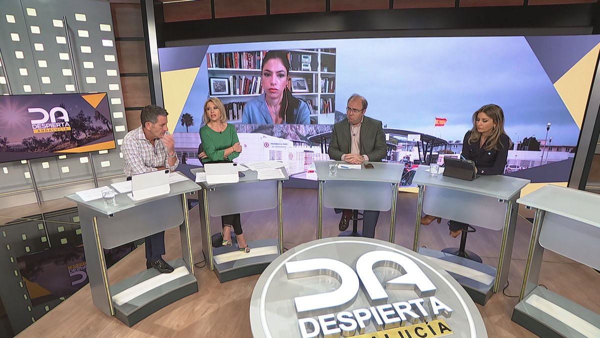 La actualidad, a debate con Amalia Bulnes @AmaliaBulnes, Carlos Navarro Antolín @Navarroantolin y Ana Cabanillas @anacabs. En directo 👇 🌐 canalsur.es/tv_directo-119… 📲 #InfórmateEnCanalSur