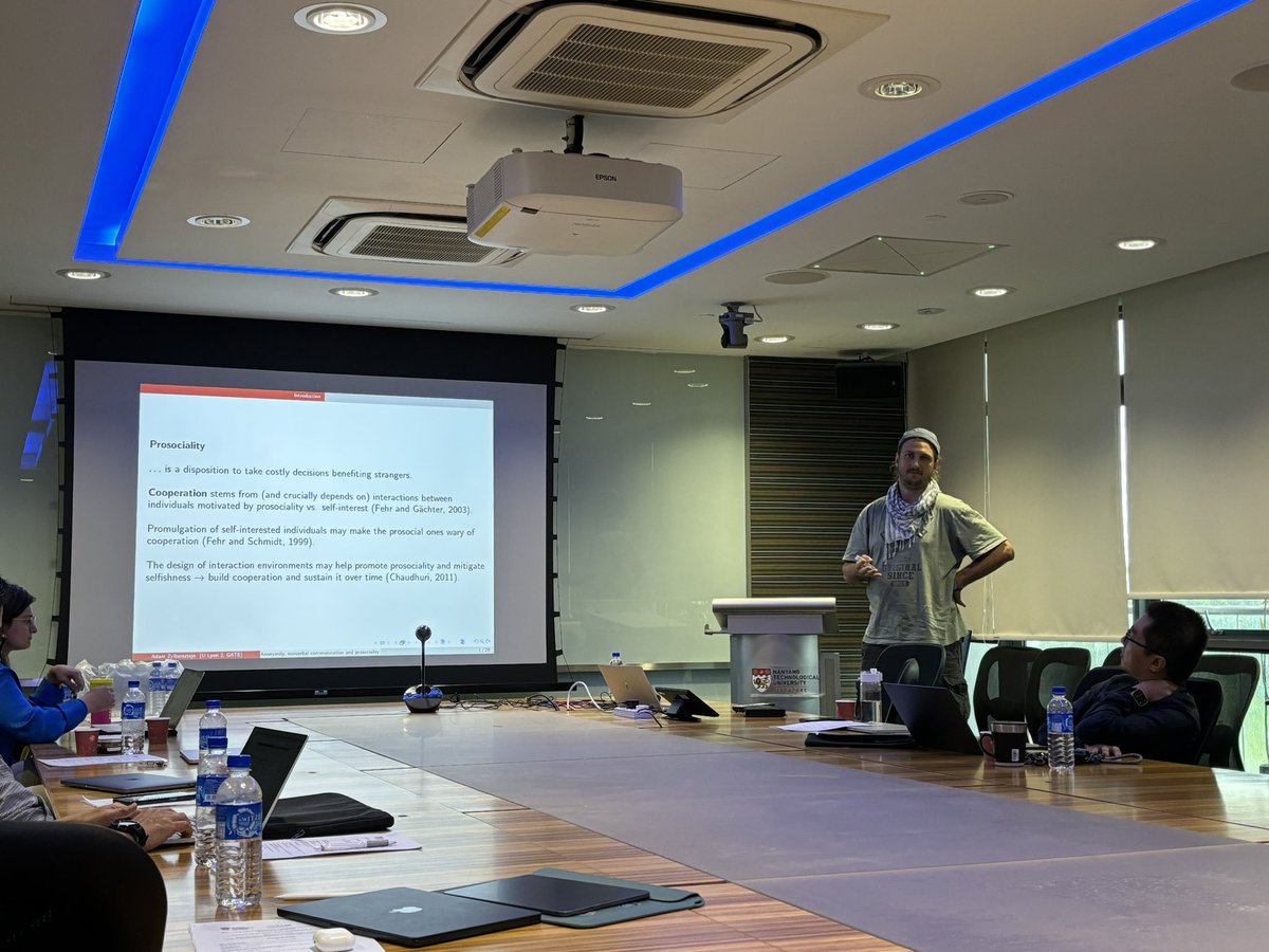 Siri Isaksson (@dorotheafrenkel) on Twitter photo Now it’s <a href="/AZylbersztejn/">Adam Zylbersztejn</a> presenting on how degrees of anonymity determine prosociality at the <a href="/GATELAB1/">GATE-LAB</a> <a href="/NTUsg/">NTU Singapore</a> workshop in behavioral and experimental economics. Paper surprisingly finds a relatively low level of prosociality in the treatment with the lowest degree of anonymity 😶🌫️ Now it’s <a href="/AZylbersztejn/">Adam Zylbersztejn</a> presenting on how degrees of anonymity determine prosociality at the <a href="/GATELAB1/">GATE-LAB</a> <a href="/NTUsg/">NTU Singapore</a> workshop in behavioral and experimental economics. Paper surprisingly finds a relatively low level of prosociality in the treatment with the lowest degree of anonymity 😶🌫️