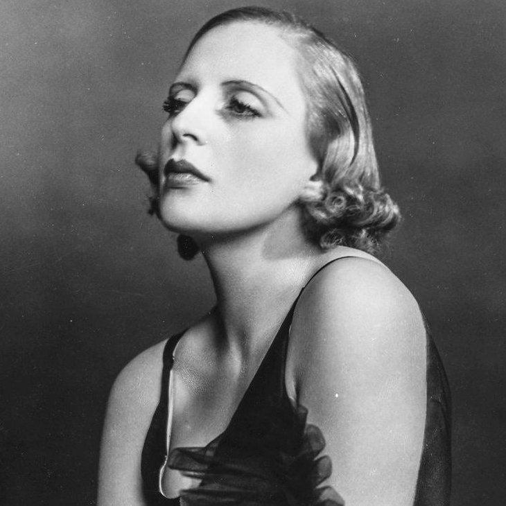 Tamara de Lempicka #botd — 'Her milieu was the glittery and scintillating Paris of the years between the wars, a place of high style and lascivious behaviour...' — Fiona MacCarthy