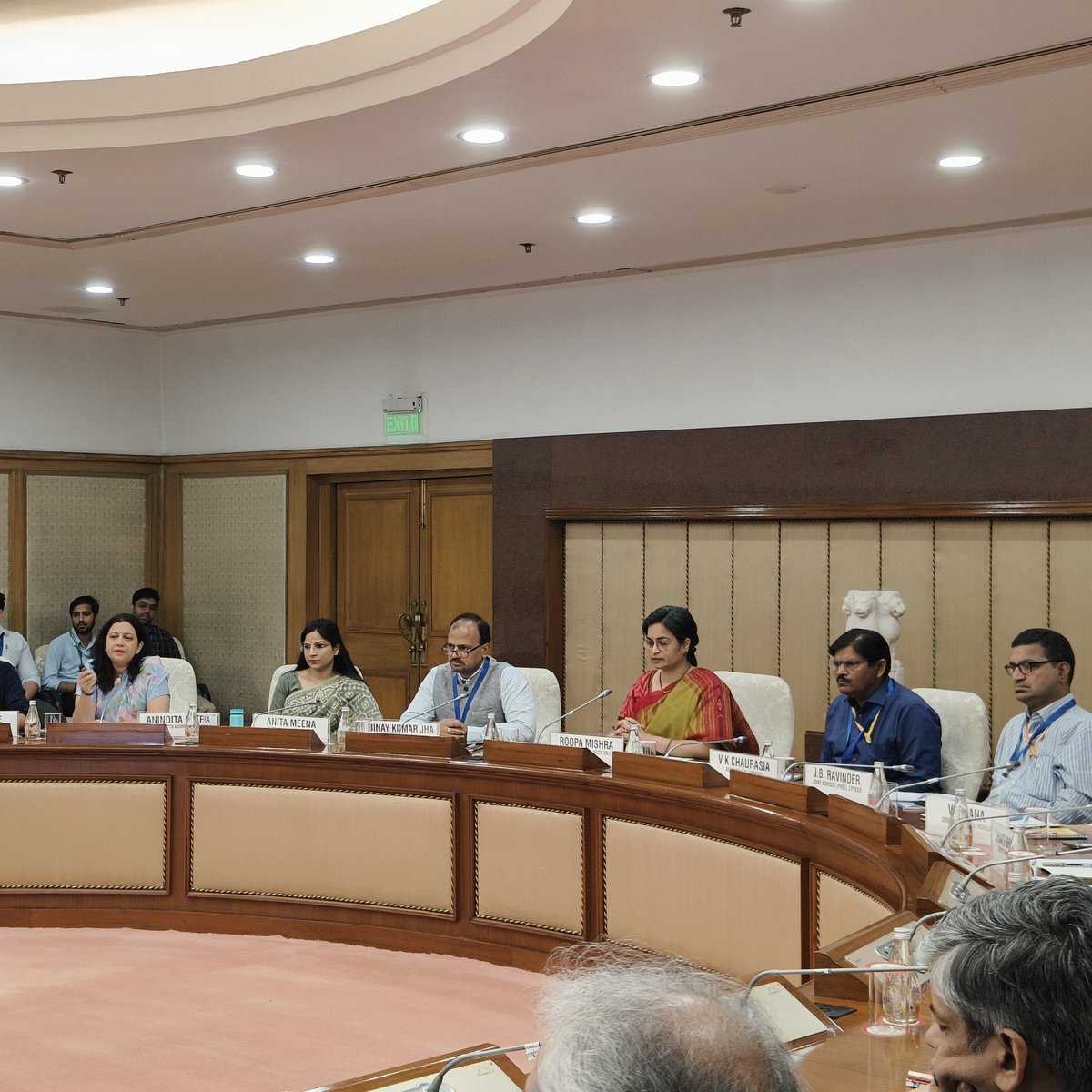 Day 1 of the plenary sessions for the Round Table Series on strengthening SBM-U 2.0 has commenced at Vigyan Bhawan, chaired by Joint Secretary & National Mission Director, SBM-U MoHUA, with delegates from various fields.
#PlenarySession #CleanIndia #SwachhBharat