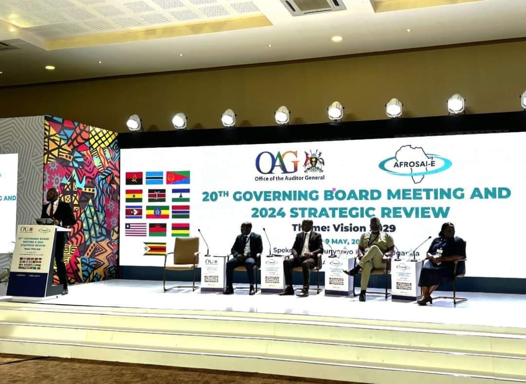 🇱🇷 🇸🇪 𝗜𝗻 𝗧𝗵𝗲 𝗙𝗶𝗴𝗵𝘁 𝗔𝗴𝗮𝗶𝗻𝘀𝘁 𝗖𝗼𝗿𝗿𝘂𝗽𝘁𝗶𝗼𝗻...
The Government of Liberia recently signed a five-year extension MOU with the Swedish National Audit Office for capacity building in various audits &amp; human resources development.