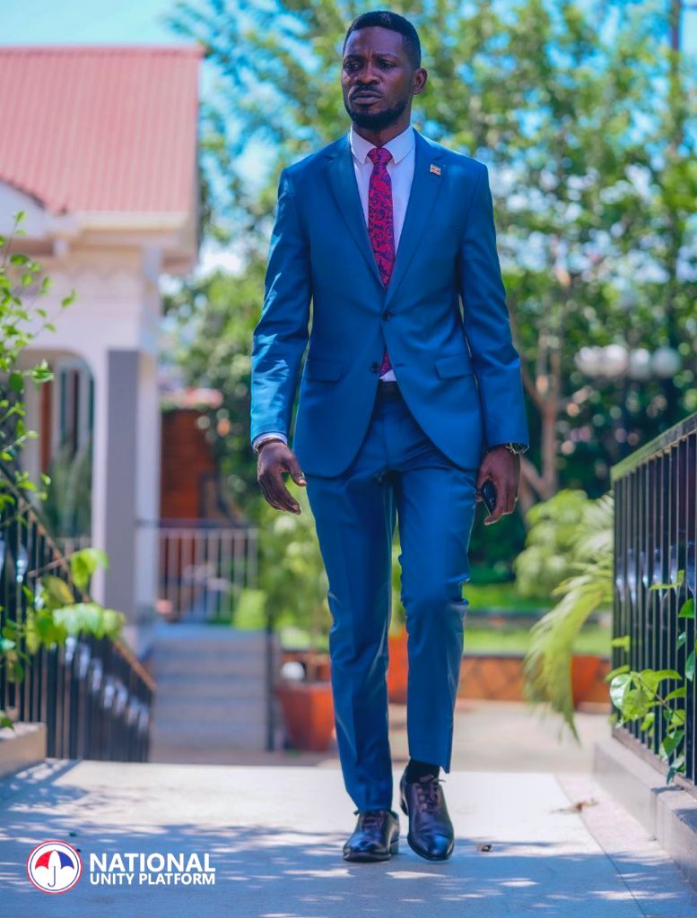 @HEBobiwine President Kyagulanyi Robert Ssentamu. Tell them Fadah.
#Presidentelect