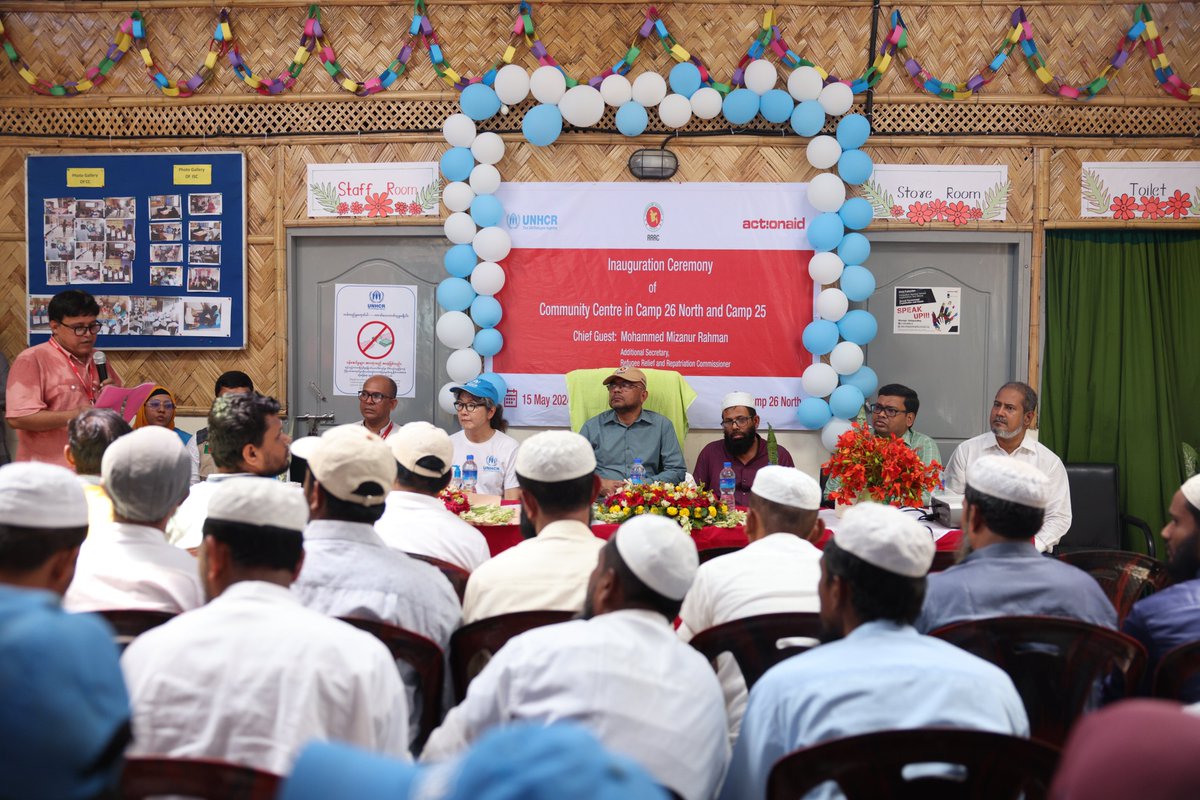 ✅Awareness-raising
✅Communal activities
✅Knowledge sharing

A new Community Center in 🇧🇩Cox's Bazar can facilitate strong social bonds within the #Rohingya community.

Thanks to #RRRC Md. Mizanur Rahman for joining <a href="/AABangladesh/">ActionAid Bangladesh</a> and <a href="/YokoAkasaka/">YokoAkasakaUNHCR</a>