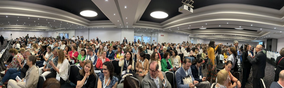 #EAPC2024 World research conference for Palliative Care in #Barcelona about to start. What a crowd!!! @EAPCvzw