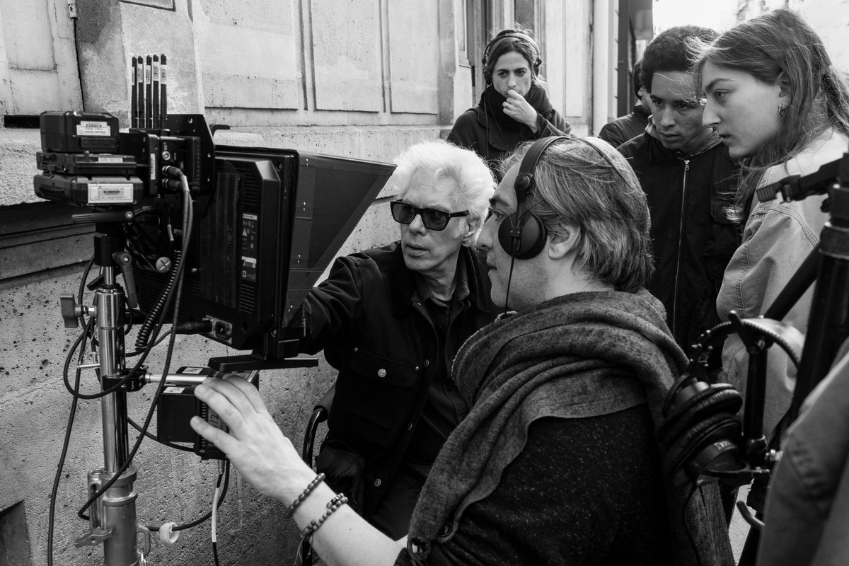 Filming has wrapped on our latest co-production FATHER MOTHER SISTER BROTHER, the long-awaited latest feature from Jim Jarmusch.

Starring Adam Driver, Cate Blanchett, Charlotte Rampling, Vicky Krieps, Tom Waits and more. Coming soon.

Photo credit ©Carole Bethuel